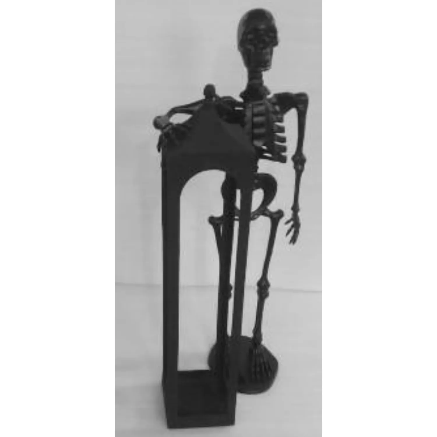 Skeleton with Lantern H120cm