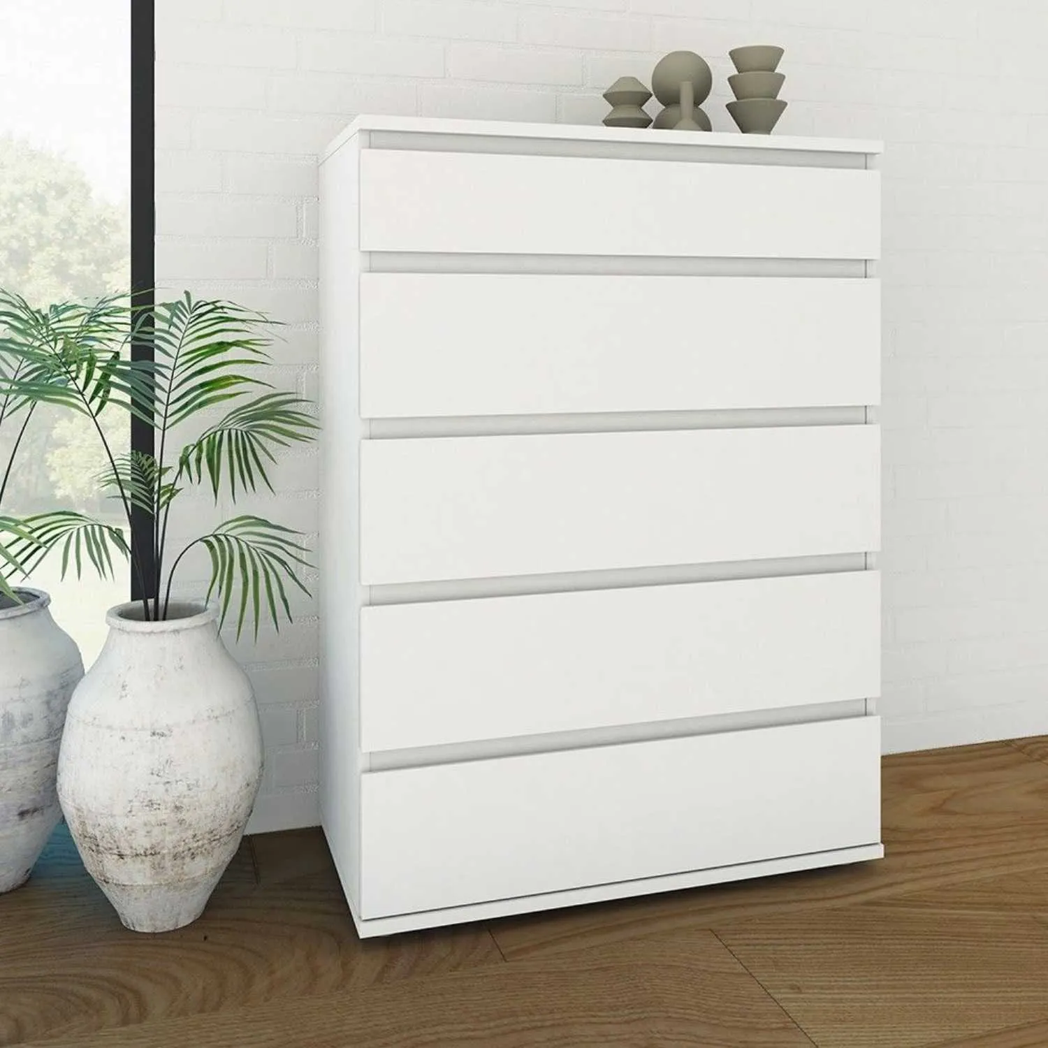 Simple White Chest of 5 Drawers No Handles 77cm Wide
